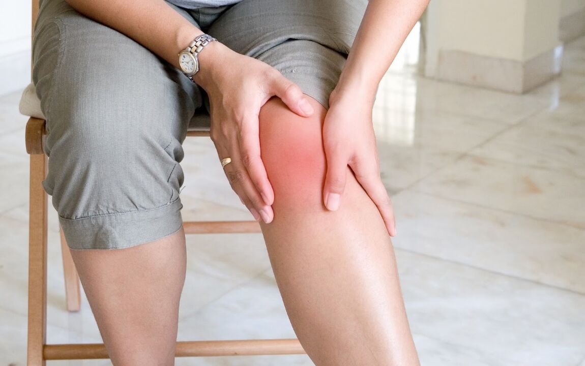 Inflamação com vermelhidão na articulação do joelho - um sinal de artrite